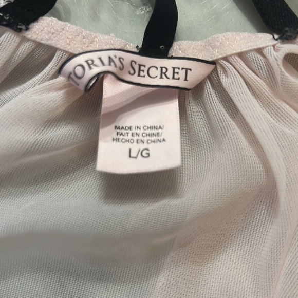 Victoria’s Secret Lingerie Slip - Picture 7 of 11